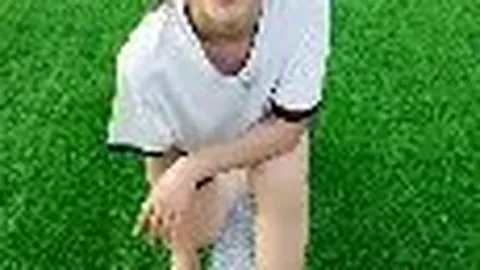 邢雅萍独揽军运会女子跳伞金牌大满贯