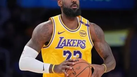 活塞靠坎宁安三双逆转热火终结9连败